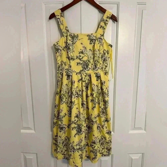Alex Marie Whitney Pleated Yellow Floral Dress perfect for Easter - Picture 2 of 11